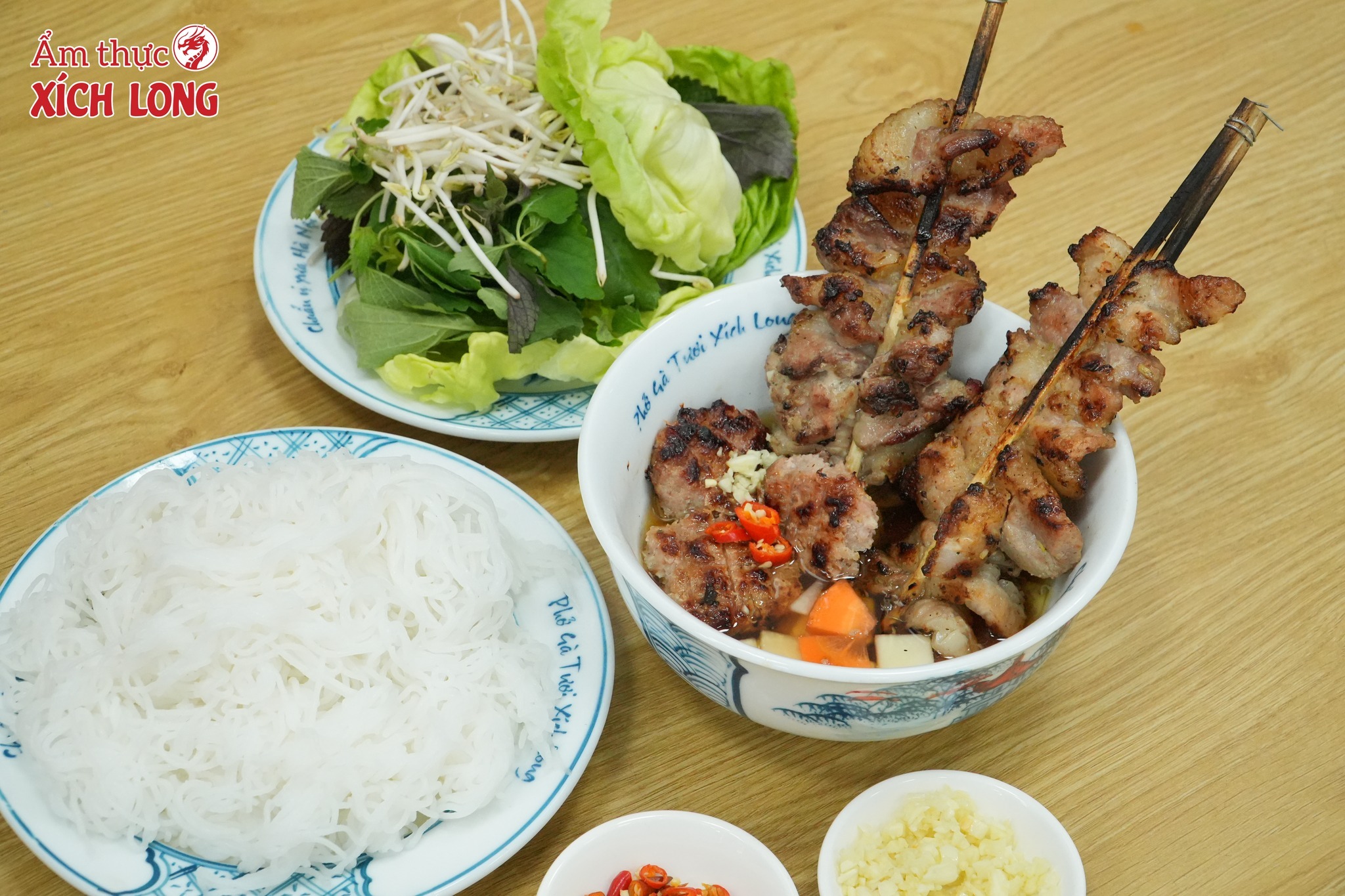 Chỉ 10k/suất bún chả ngay gần Vinhome Grand Park Thủ Đức